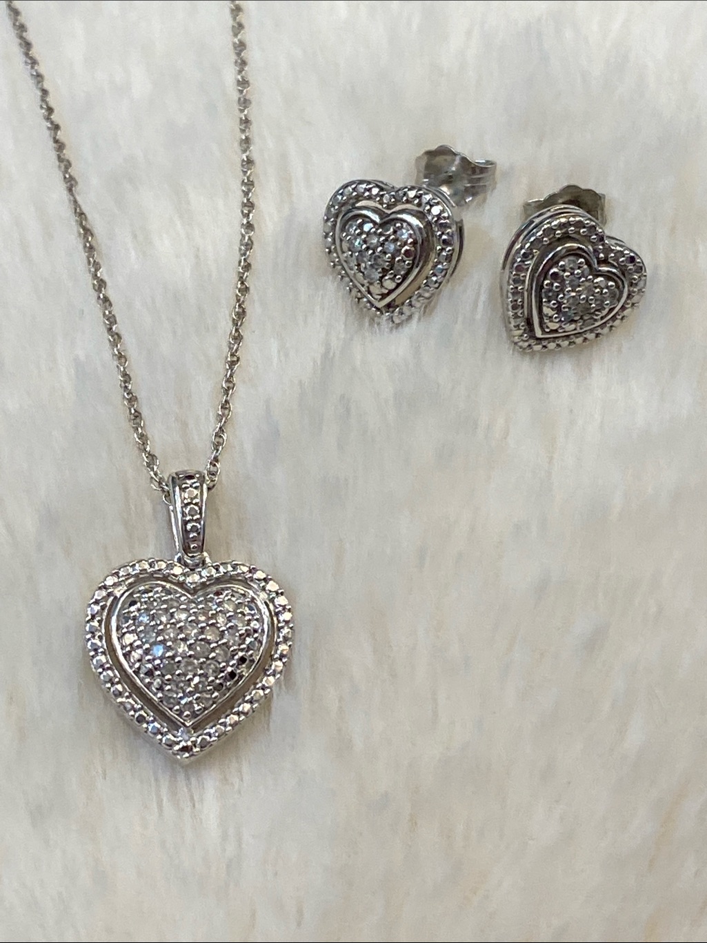 Diamond Pave Heart Set